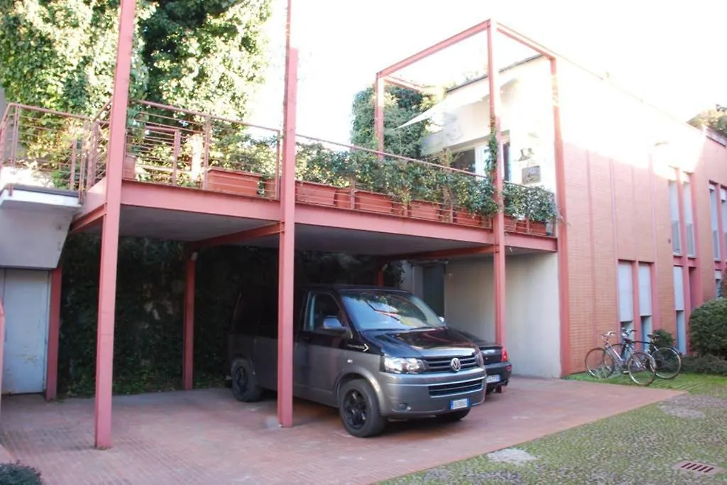 Italia Veloce Bed Bicycle Apartman Parma